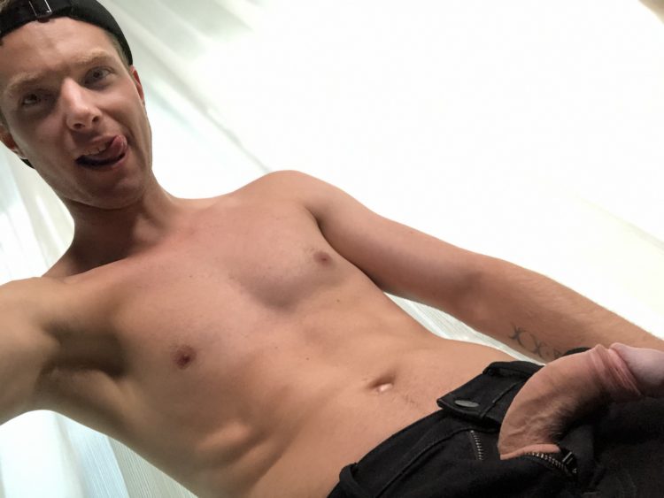 Benjamin Blue Is a Sexy Adult Newcomer You Need To Watch Out For