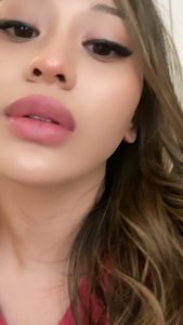 Camsrating Jasmine Grey luscious lips